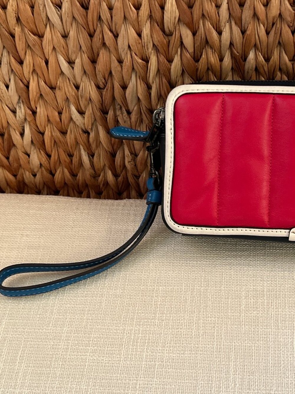 Coach Kira Crossbody with Colorblock Quilting ~ Wristlett ~ Leather - Picture 6 of 12